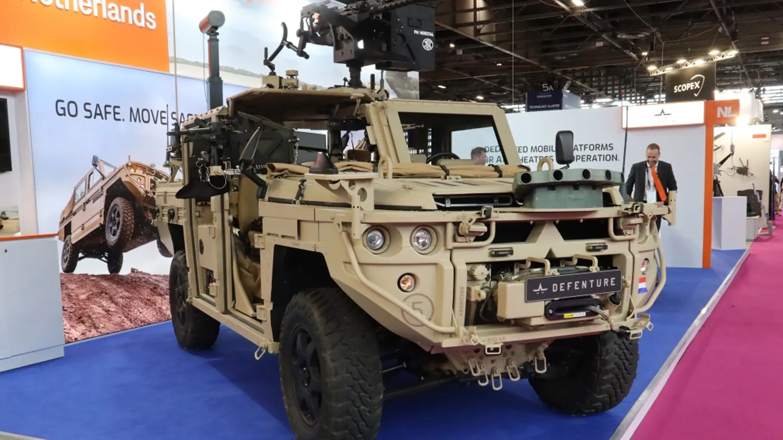 Defenture SUV